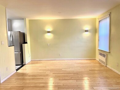 The Barbizon unit 415, Flushing, NY 11354 - photo 2
