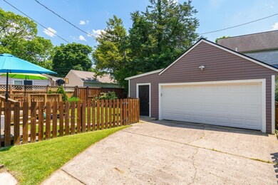 249 Montrose Way, Columbus, OH 43214 - photo 2