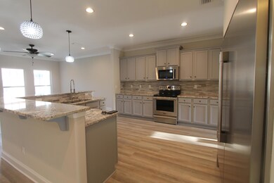 68 5th kitchen