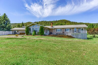 4002 Livingston Rd, Central Point, OR 97502 - photo 2