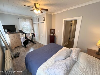 517 South Ave, Jim Thorpe, PA 18229 - photo 4