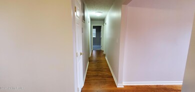 161 Forest Dr, Mount Washington, KY 40047 - photo 5