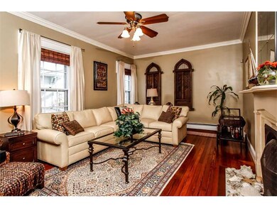 Living Room. Large 10x20living room. Working marbl