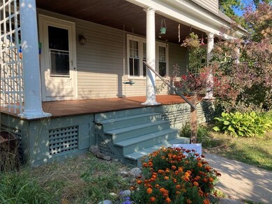 8 Wright Place, South Hadley, MA 01075 - photo 3