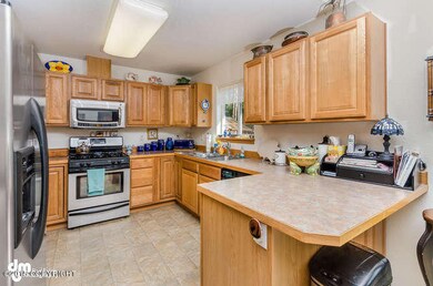 586 N Pine Ridge Loop Wasilla-small-006-