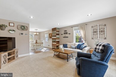 6809 Barnett Rd, Baltimore, MD 21239 - photo 4