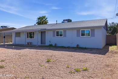 857 E Buffalo St, Chandler, AZ 85225 - photo 3