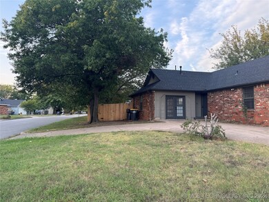 1201 E 140th Place, Glenpool, OK 74033 - photo 2