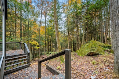 20251103-507-Cave-Hollow-Rd-fh-002