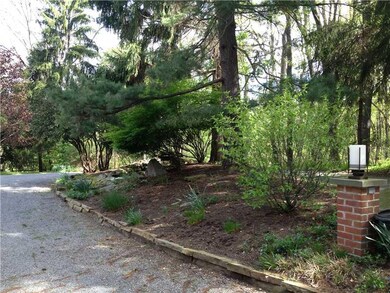 Land/Lot. The little 