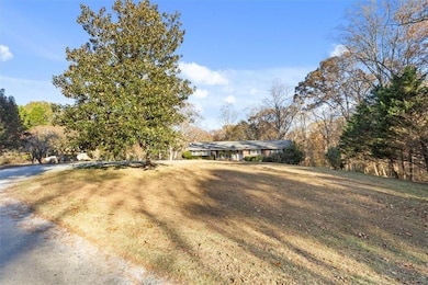 13355 Holly Rd, Roswell, GA 30075 - photo 3