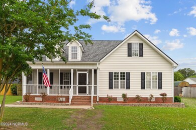 725 Addington Dr, Winterville, NC 28590 - photo 2