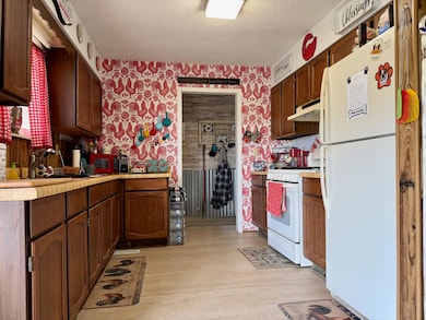 6506 E 250 N, Monticello, IN 47960 - photo 4