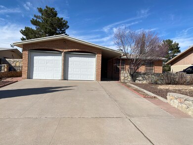 10405 Maxwood Dr, El Paso, TX 79935 - photo 2