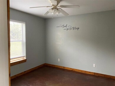 1577 County Road 4757, Boyd, TX 76023 - photo 7