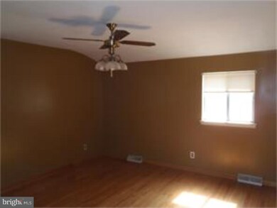 48 Cornell Ave, Gloucester City, NJ 08030 - photo 7