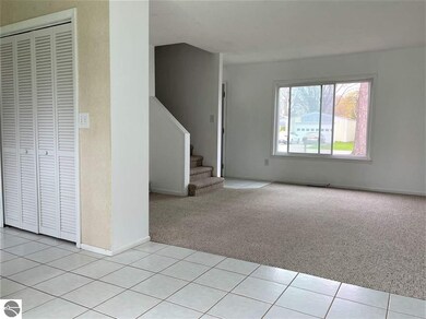 243/241 Charles St, Elk Rapids, MI 49629 - photo 5