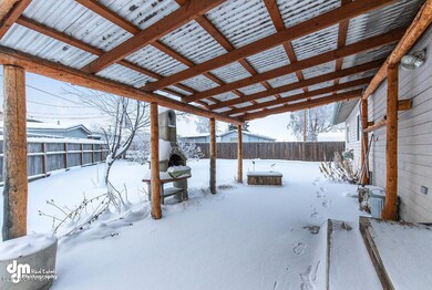 Exterior Back Deck 20200103-DW-6470-SMAL