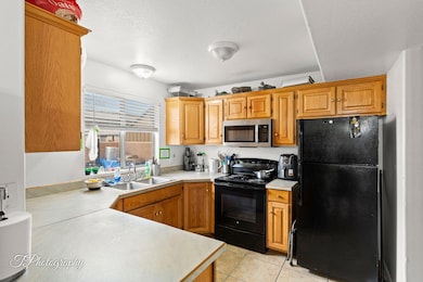 4-web-or-mls-1141 North 1570 West 32-6