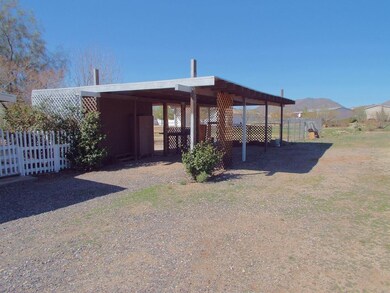 5 Carport