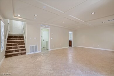 8440 Summers Ranch Ct, Las Vegas, NV 89139 - photo 3