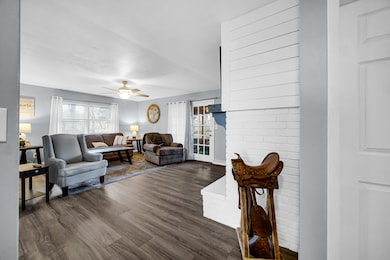 1709 E Lincolnway, La Porte, IN 46350 - photo 2