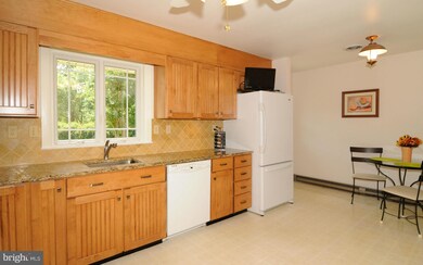 5803 Melville Rd, Sykesville, MD 21784 - photo 2