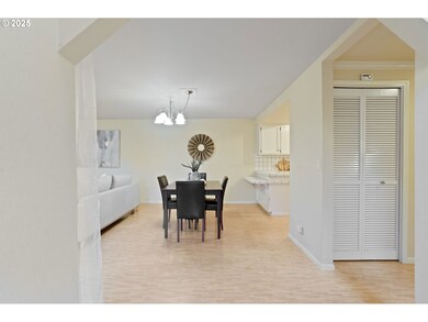 6679 Huntington Cir SE, Salem, OR 97306 - photo 4