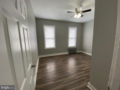 406 S 11th St, Reading, PA 19602 - photo 2