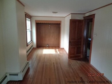 76 N Washington St, Athens, NY 12015 - photo 4