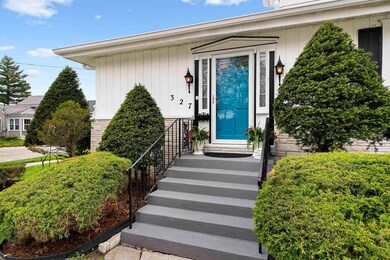 327 W 4th St, Auburn, IN 46706 - photo 7