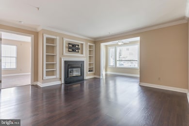 9220D Cardinal Forest Ln, Lorton, VA 22079 - photo 5