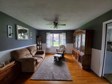 419 Meadowbrook Dr, Newark, OH 43055 - photo 5