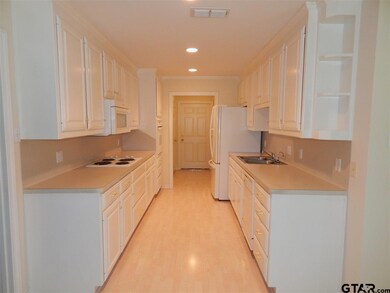 702 Paloma St, Tyler, TX 75703 - photo 7