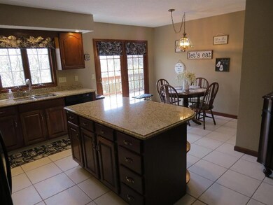 691 Nancyk Crossing, Roanoke, IN 46783 - photo 4