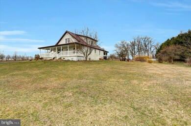 207 Shatzer Orchard Rd unit 1, Chambersburg, PA 17202 - photo 3