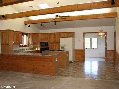 Kitchen - Open Floor Plans with Kitchen view with 