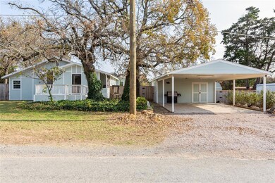 174 Cambridge Dr, Pottsboro, TX 75076 - photo 2