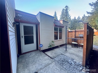 14600 SE 176th St unit W11, Renton, WA 98058 - photo 2