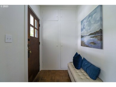 Entrance/Foyer