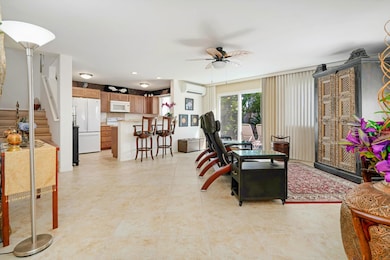 235 Lau Oliwa Loop unit 44, Wailuku, HI 96793 - photo 4