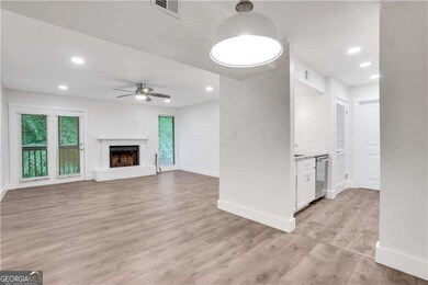 206 Tuxworth Cir, Decatur, GA 30033 - photo 6