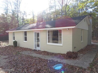 8441 Blair Dr, Bitely, MI 49309 - photo 4