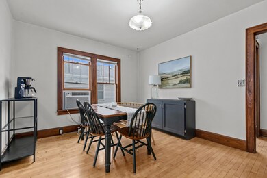 919 W 5th Ave, Oshkosh, WI 54902 - photo 7