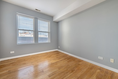 4752 N Albany Ave unit 3, Chicago, IL 60625 - photo 3