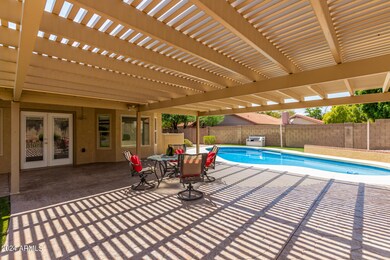 Huge Ramada/Patio