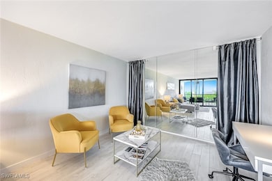 10475 Gulf Shore Dr unit 112, Naples, FL 34108 - photo 4