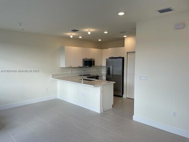 6453 NW 102nd Path unit 305, Doral, FL 33178 - photo 2