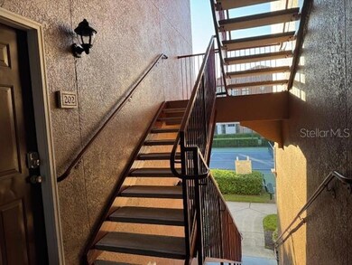 8387 38th Street Cir E unit 202, Sarasota, FL 34243 - photo 3