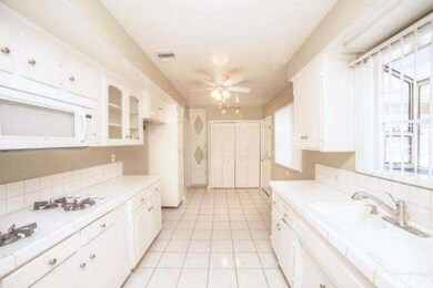 739 E Renwick Rd, Glendora, CA 91740 - photo 5